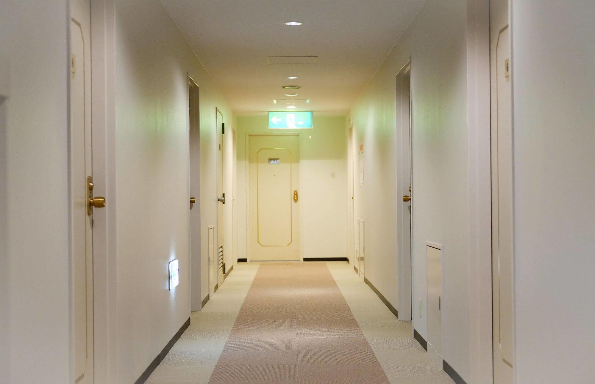 ビジネスイン サンホテル 町田市 エクステリア 写真